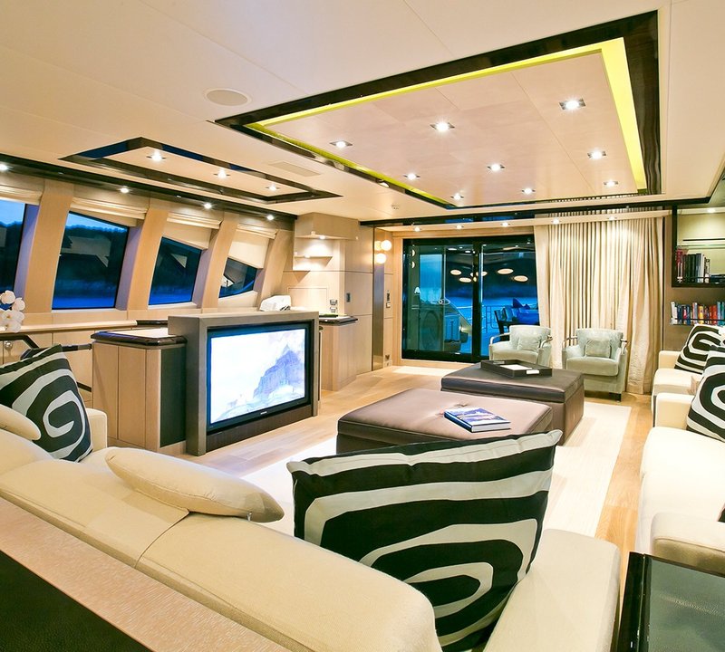 The 41m Yacht PLUS TOO