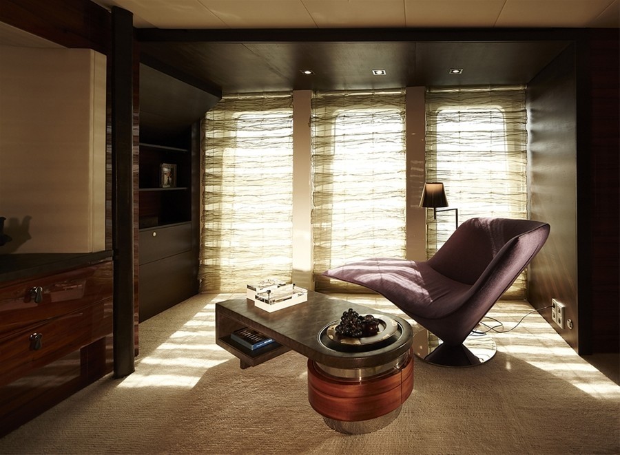 Sitting: Yacht E & E's Main Master Cabin Photograph