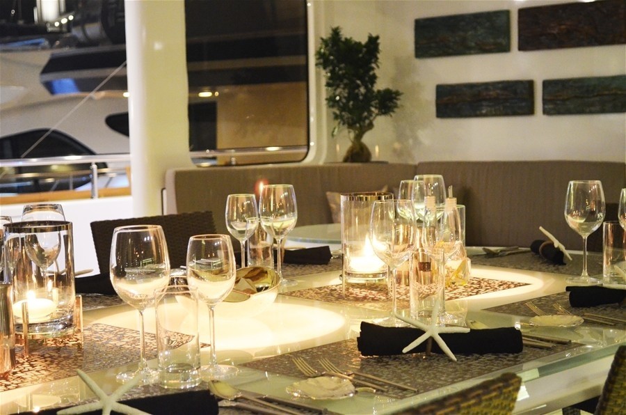 Eating/dining Furniture On Board