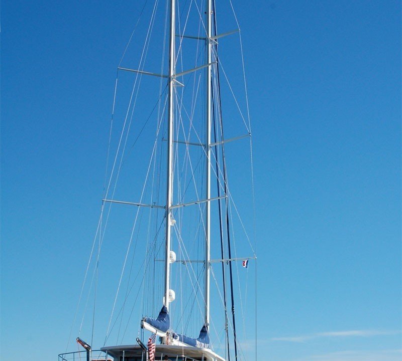Aft Aspect On Yacht PERLA DEL MARE
