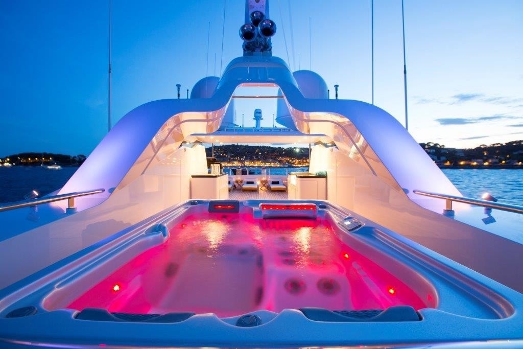 The 43m Yacht ALASKA OF GEORGE TOWN