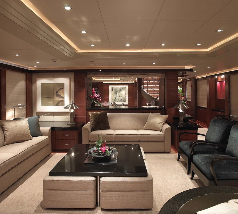 The 43m Yacht ANGIAMO