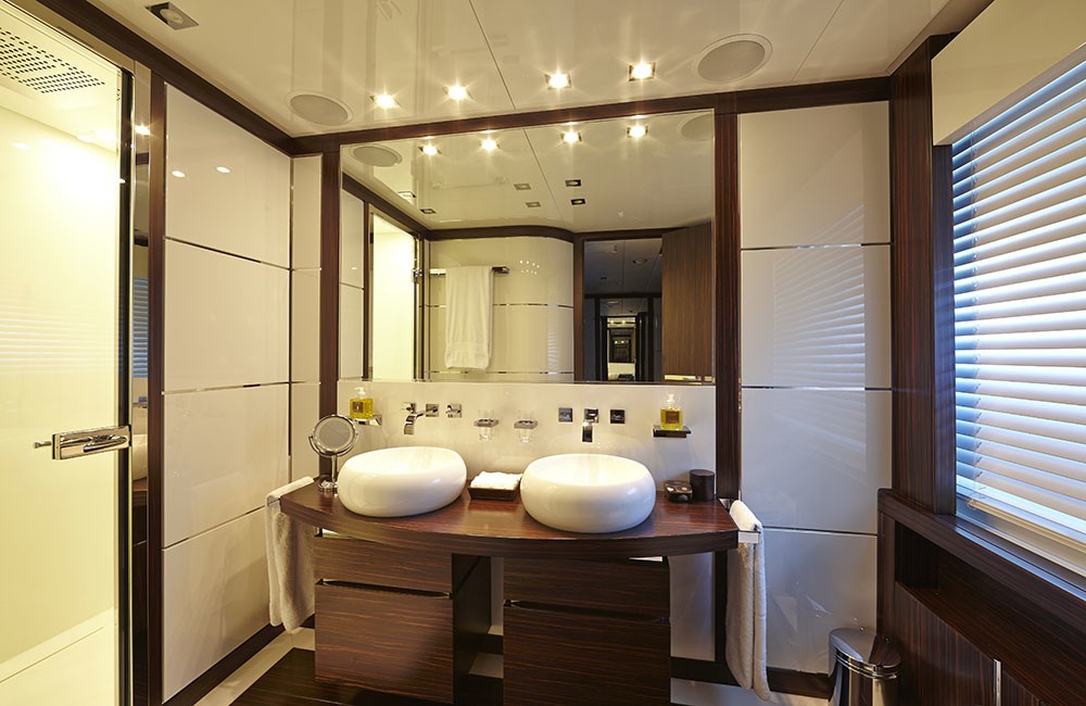 The 43m Yacht ANTELOPE III
