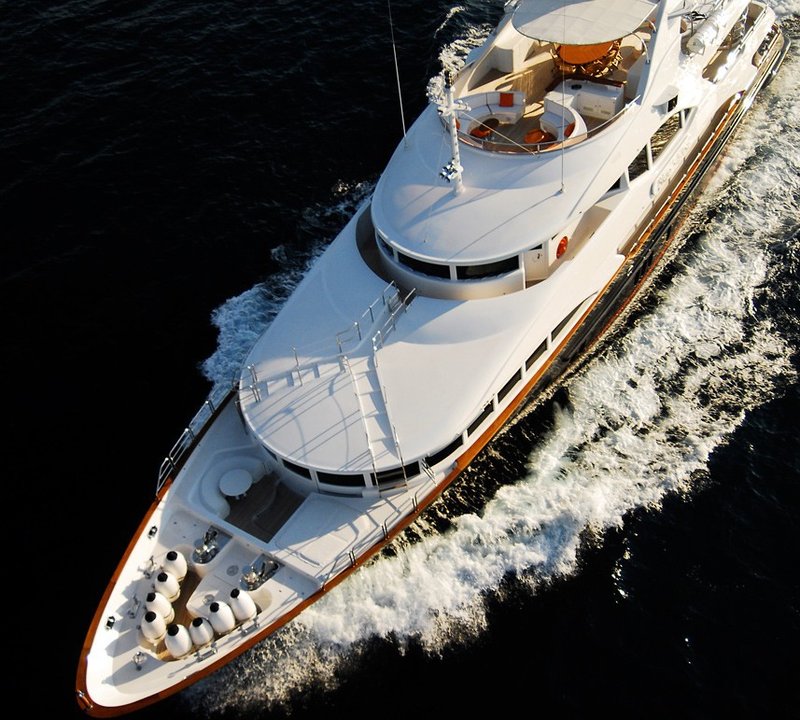 Above: Yacht BLUE VISION's From Above Aspect Image