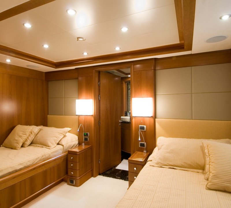 Twin Bed Cabin On Board Yacht BLUE VISION
