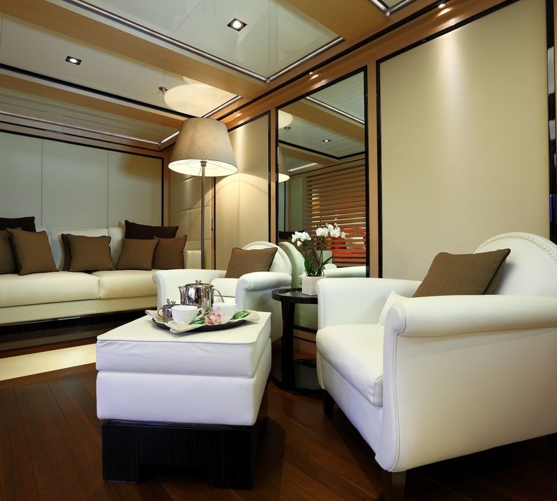 The 46m Yacht 2 LADIES