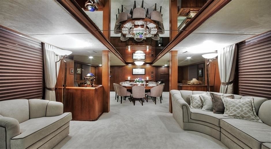 The 46m Yacht AGA 6