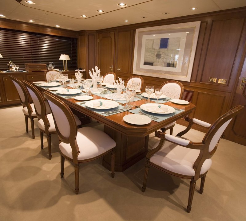 Eating/dining Saloon On Board Yacht CONSTANCE