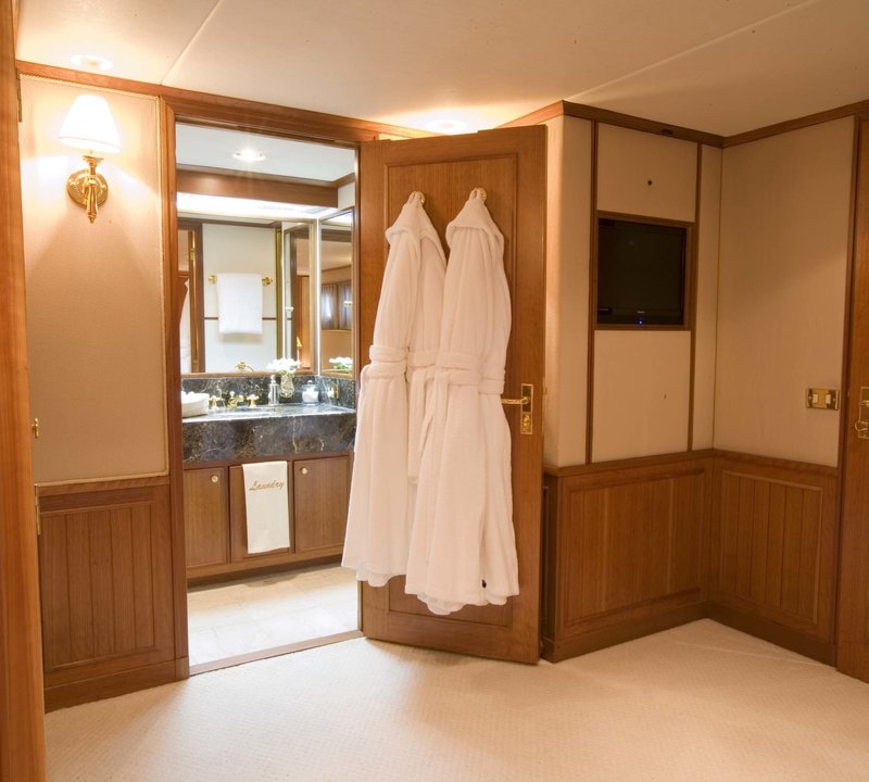 Guest's Bath Aboard Yacht CONSTANCE