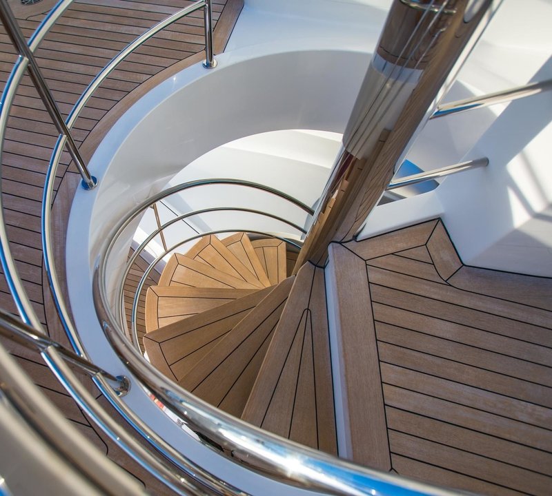 The 46m Yacht USHER