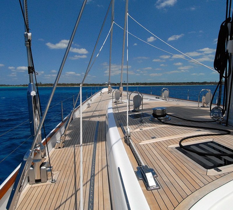 The 47m Yacht HYPERION