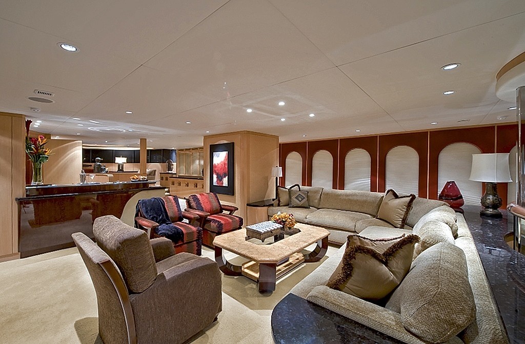 Premier Saloon On Board Yacht TRIUMPHANT LADY