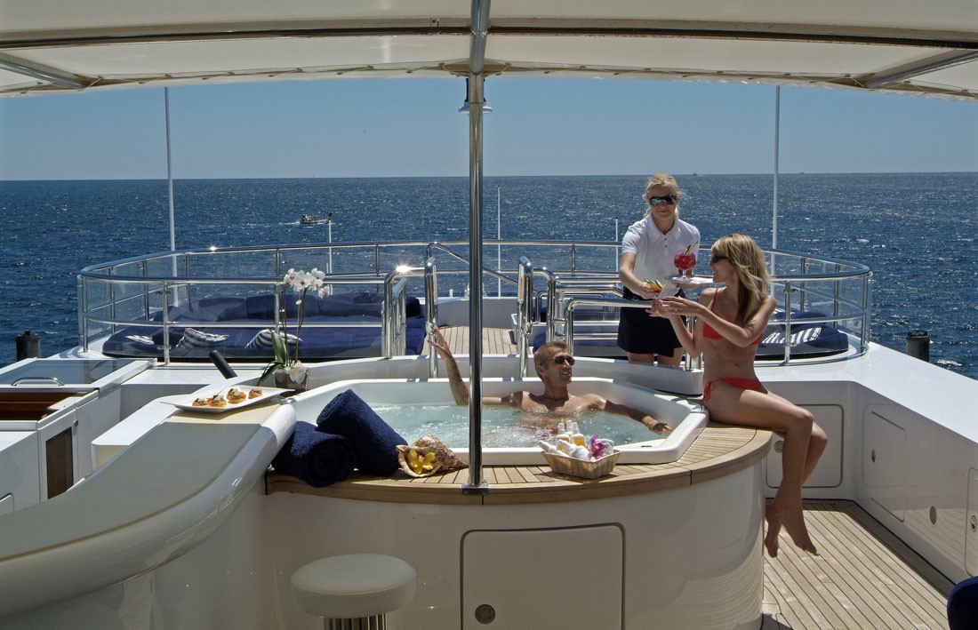 Sun Deck Jacuzzi Pool On Yacht QM OF LONDON