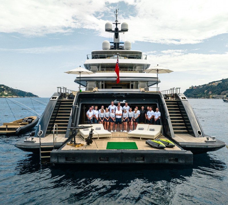 Crew In Beach Club