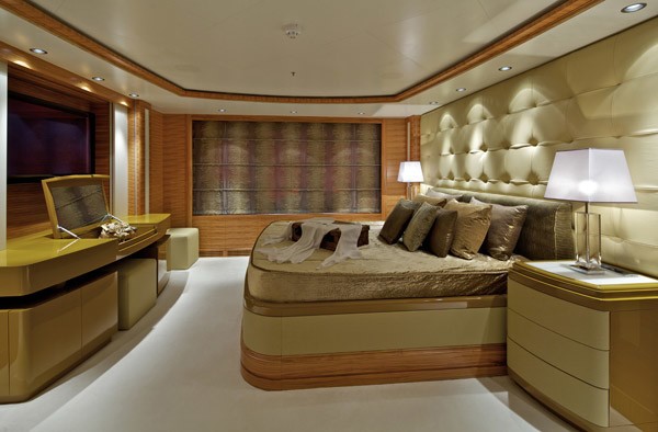 Profile: Yacht MIA RAMA's Main Master Cabin Image