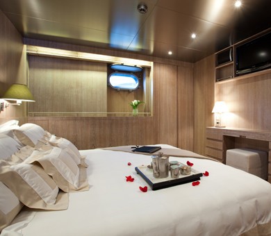 Double Sized Stateroom On Yacht MARIU
