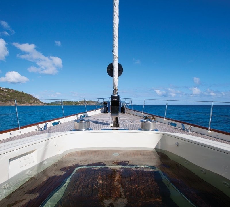 The 54m Yacht TIARA
