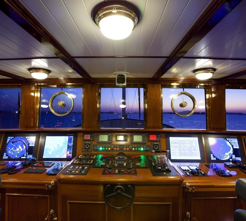 The 55m Yacht STEEL