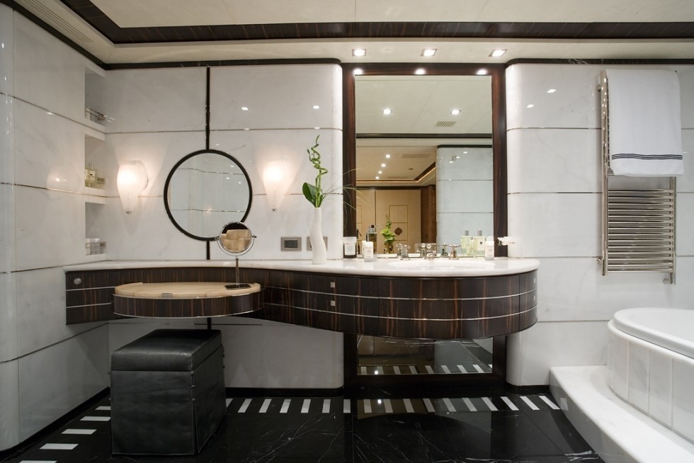 Dresser Zone Aboard Yacht SELENE