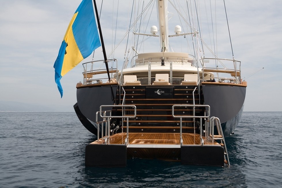 Aft Aspect: Yacht SELENE's Swimming Landing Captured