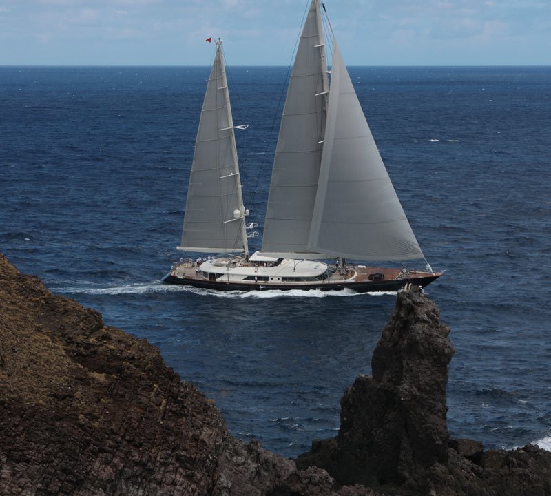 The 56m Yacht ZENJI