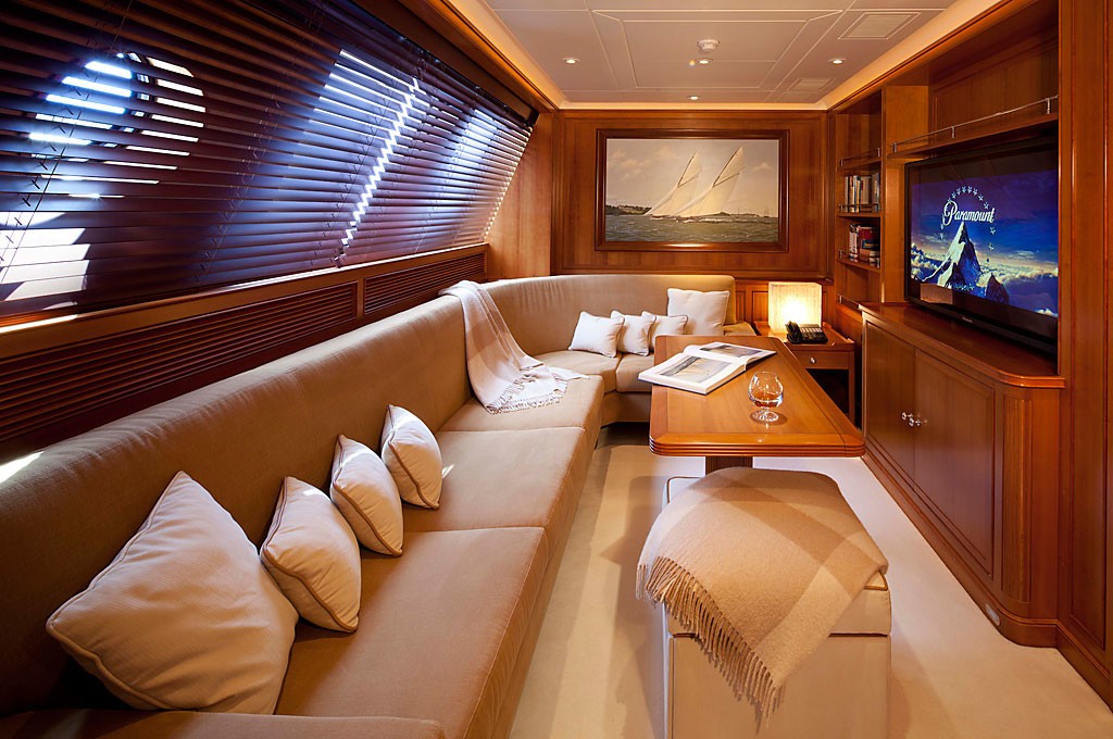 The 56m Yacht ZENJI