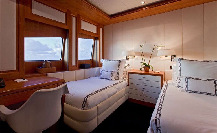 Bridgedeck Deck: Yacht DIAMOND A's Twin Bed Cabin Image