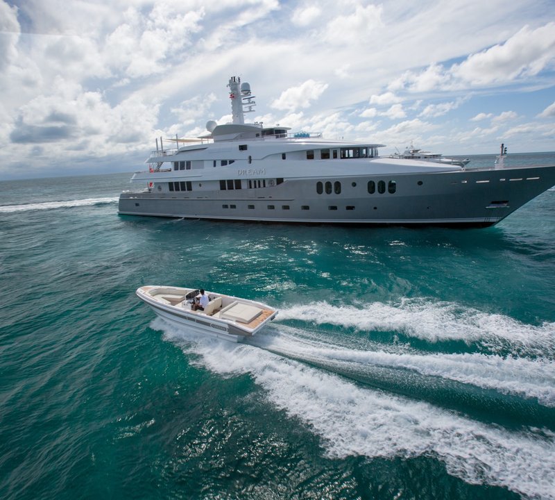 The 57m Yacht DREAM