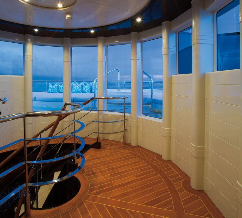 The 57m Yacht DREAM