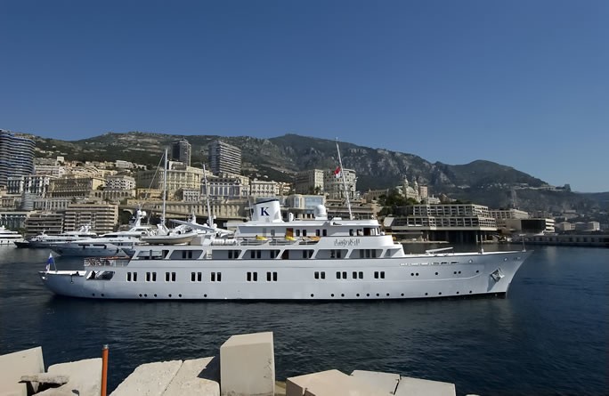 The 57m Yacht LADY K II