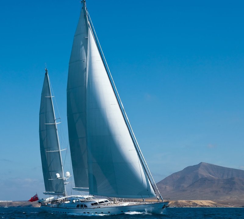 Premier Overview On Board Yacht ETHEREAL