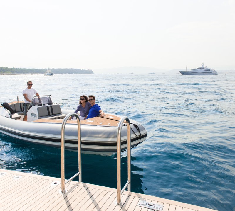 The 58m Yacht IDOL