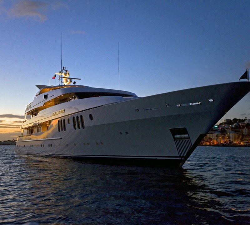 Sunset Dusk: Yacht BLUE MOON's Forward Aspect Image