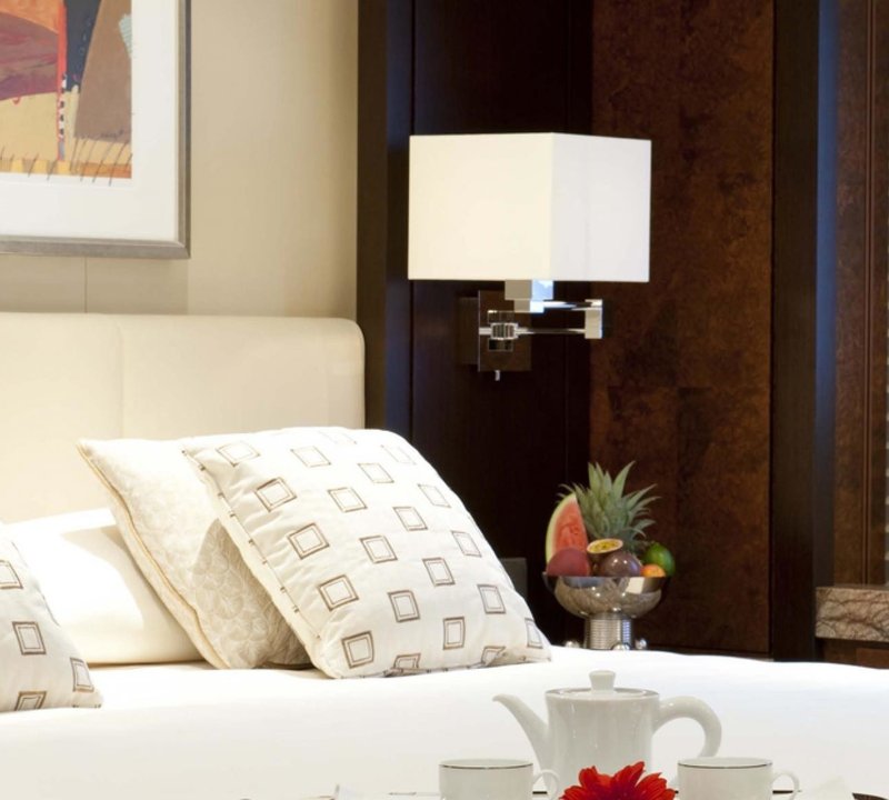 Detail: Yacht HUNTRESS's 3rd Guest's Stateroom Photograph