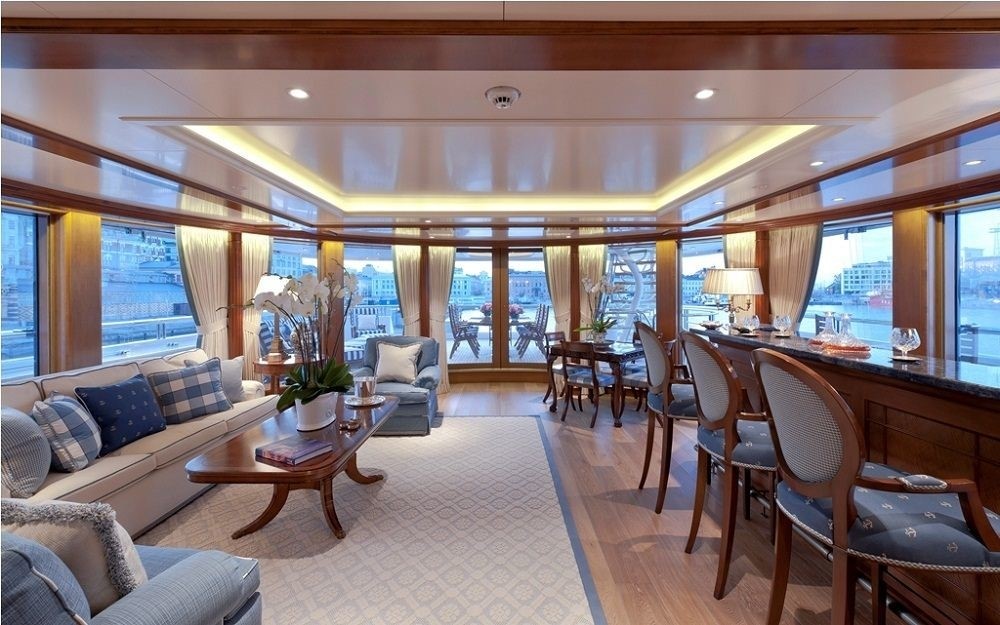 The 61m Yacht LADY KATHRYN V