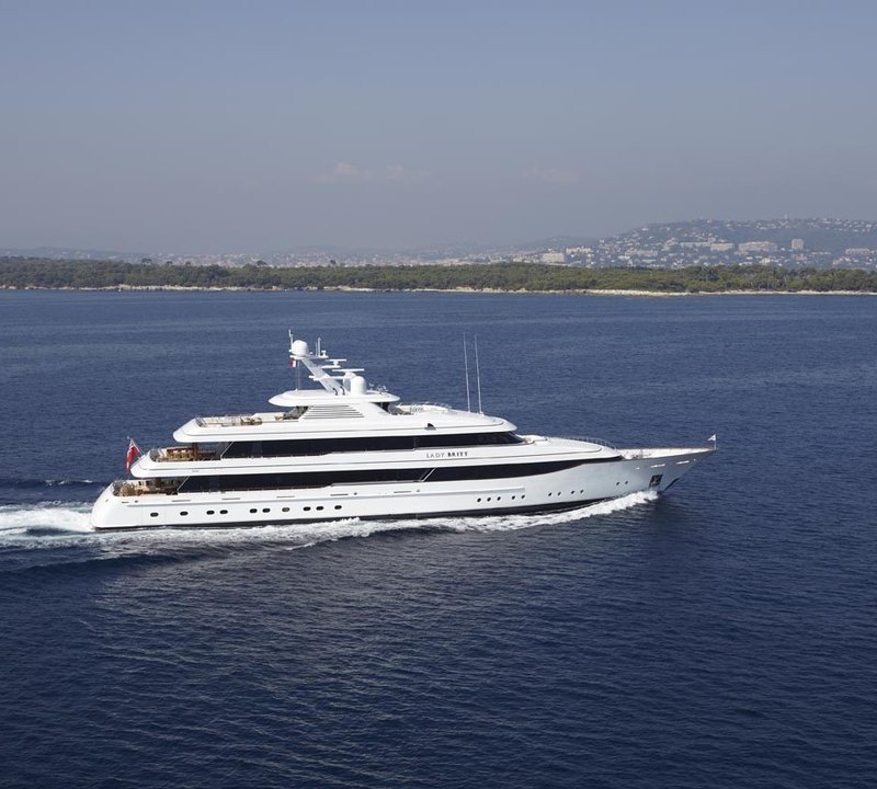 Cruising Aboard Yacht LADY BRITT