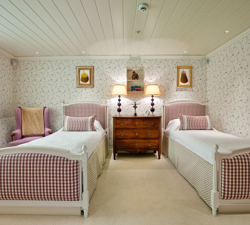 Guest's Cabin Aboard Yacht POLAR STAR
