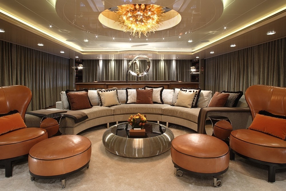 upper saloon