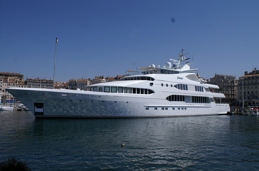Profile Aspect On Yacht SAMAR
