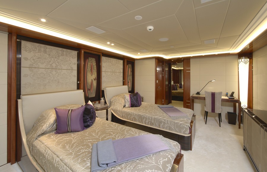 The 78m Yacht AMARYLLIS