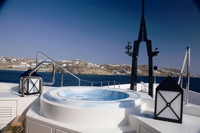 Jacuzzi Pool On Board Yacht ALFA NERO