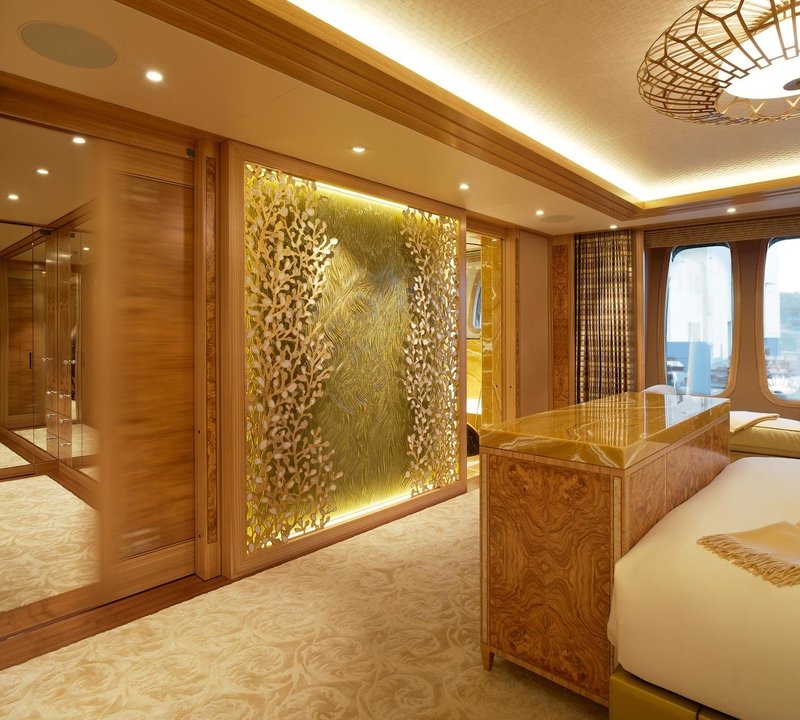 Guest's Suite Aboard Yacht SOLANDGE