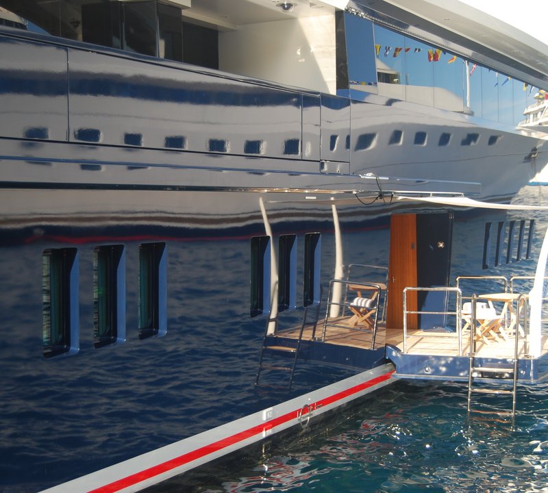 Swimming Balcony / Terrace: Yacht SEVEN SEAS's Profile Aspect Image