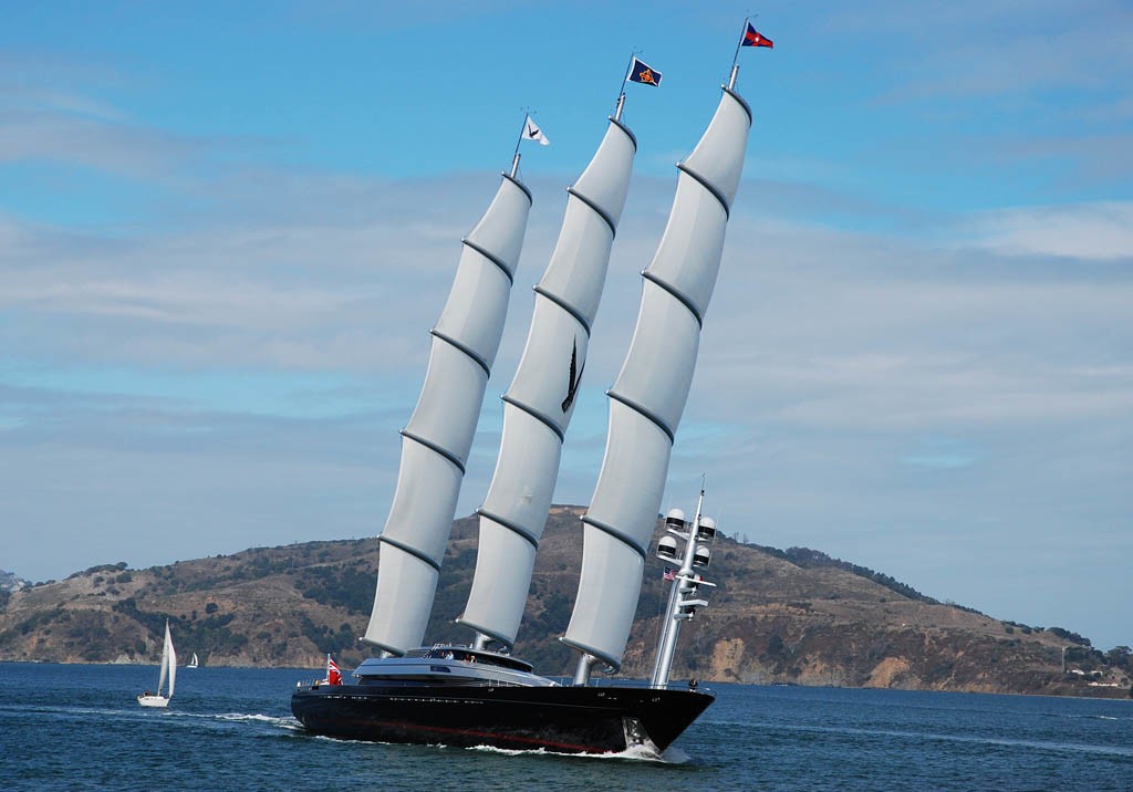 The 88m Yacht MALTESE FALCON