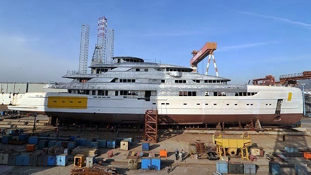 The 89m Yacht ILLUSION