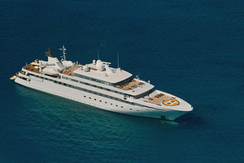 The 89m Yacht LAUREN L