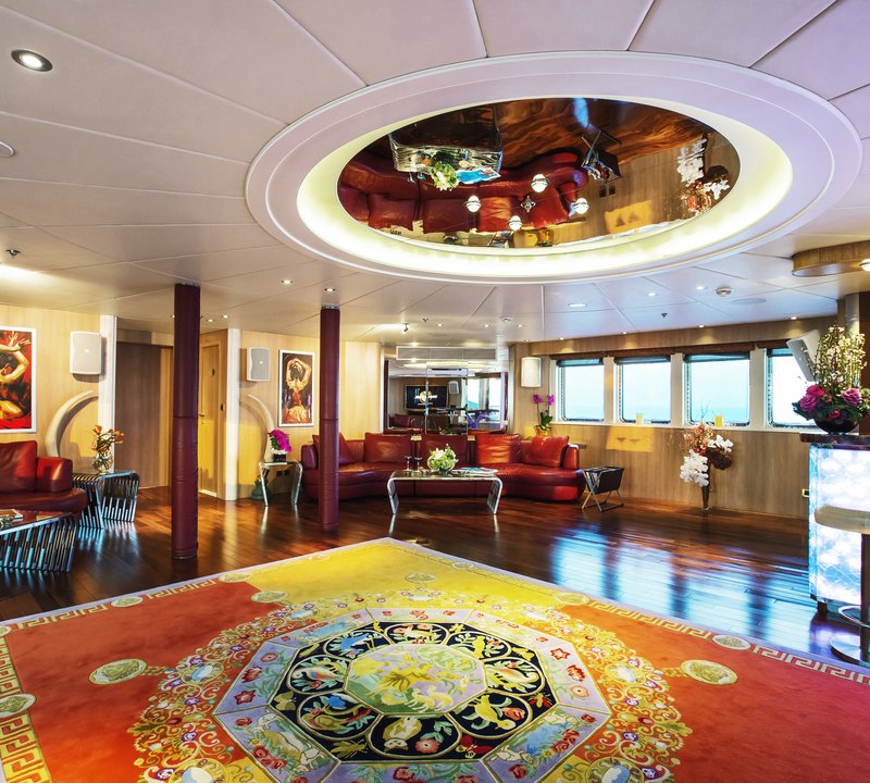Bridgedeck Deck Saloon On Yacht MOONLIGHT II