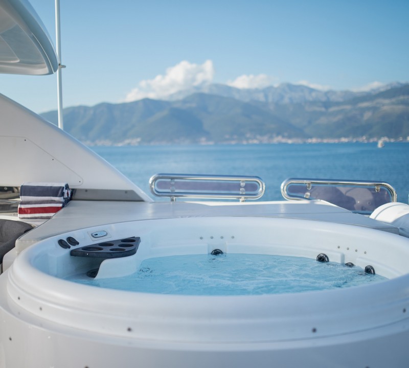 Jacuzzi