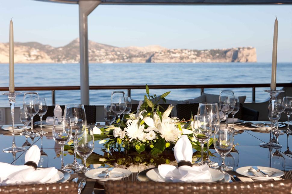 Alfresco Dining