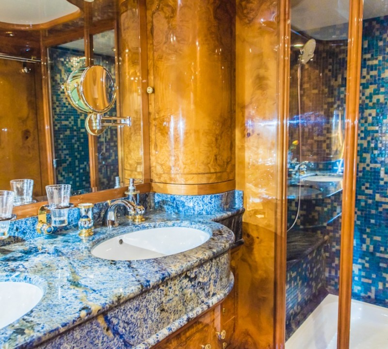 Master ensuite